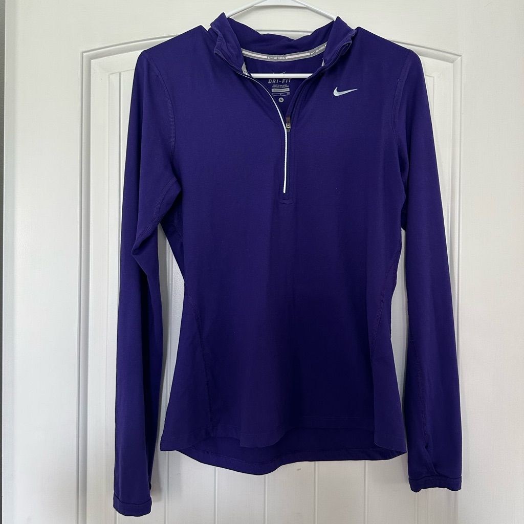 Nike Pullover!